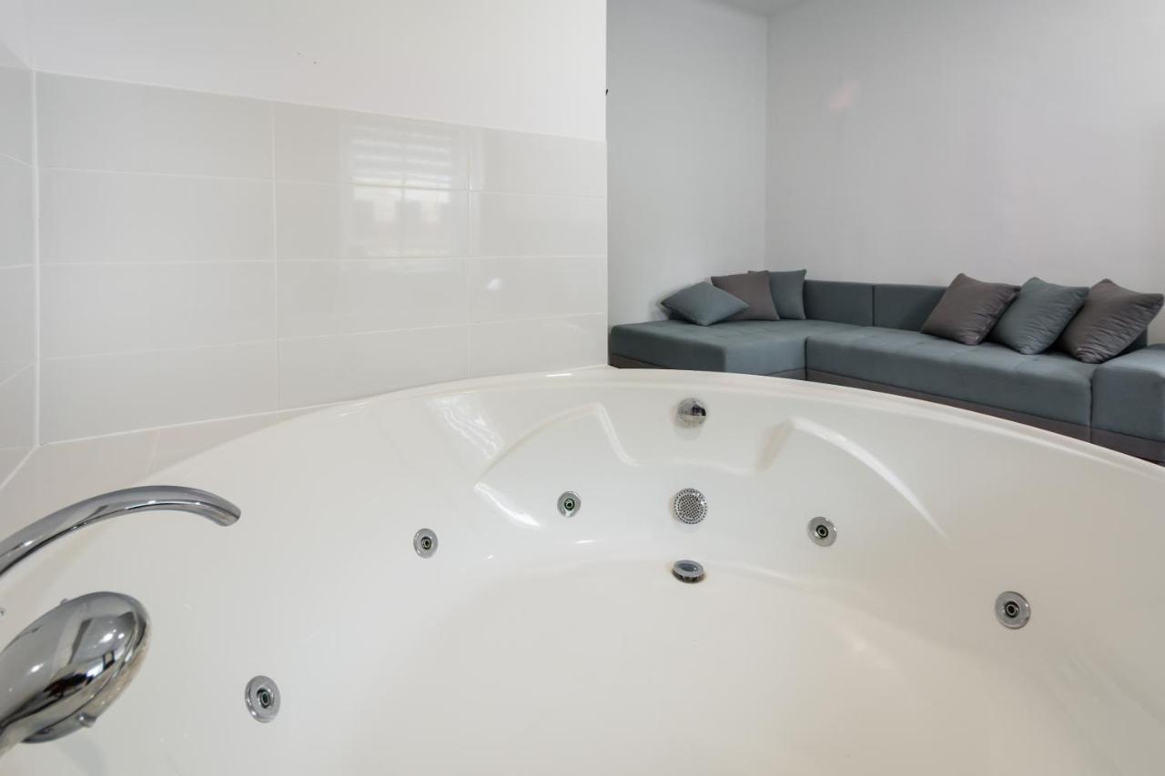 Jacuzzi Jm Wawelofts Apartment Krakau
